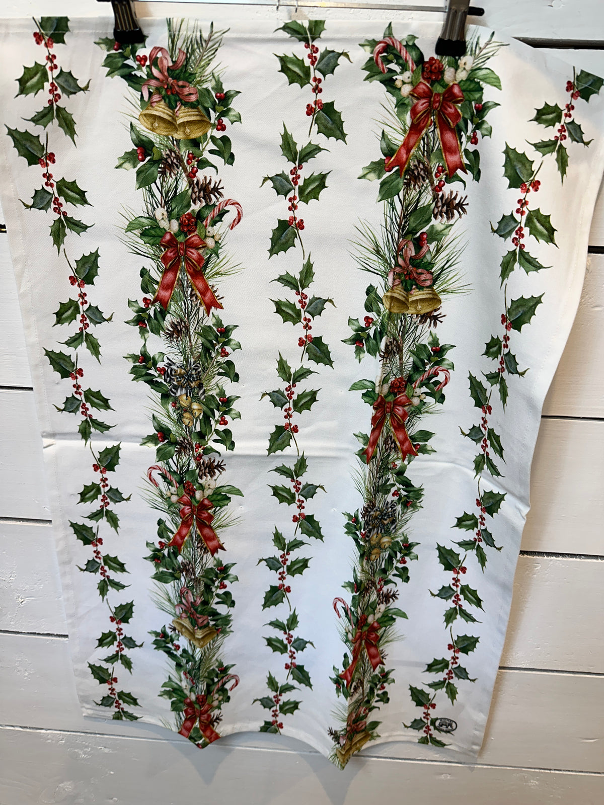 Tea towel Holiday Garland I michel design works