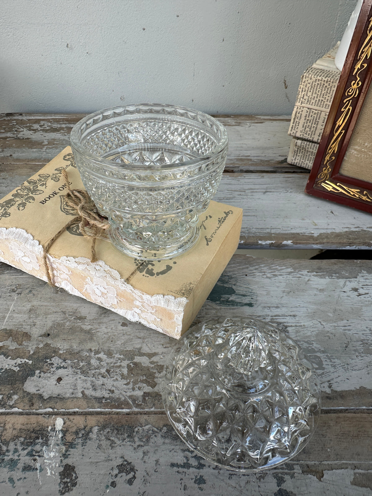 Glass bowl  with lid