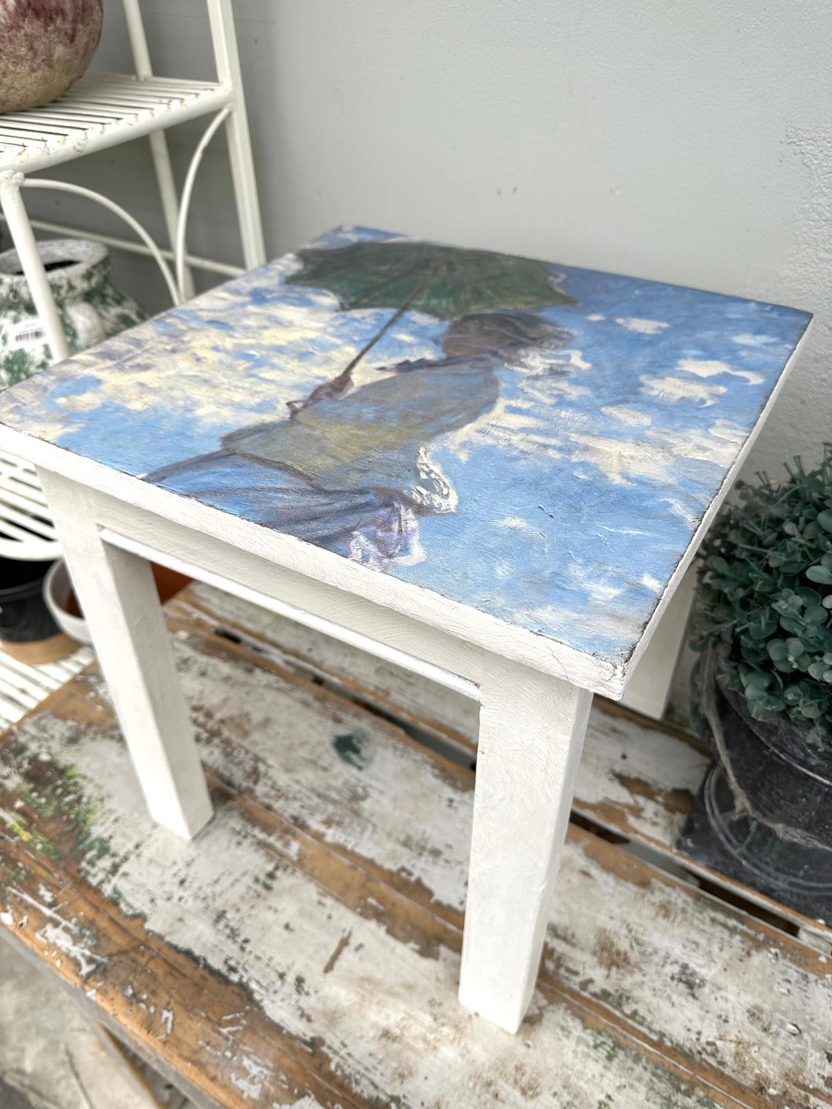 Lady with Parasol small table