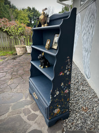 Obsidian Blue Shelf Unit with trailing floral