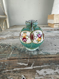 Green vase small very detailed