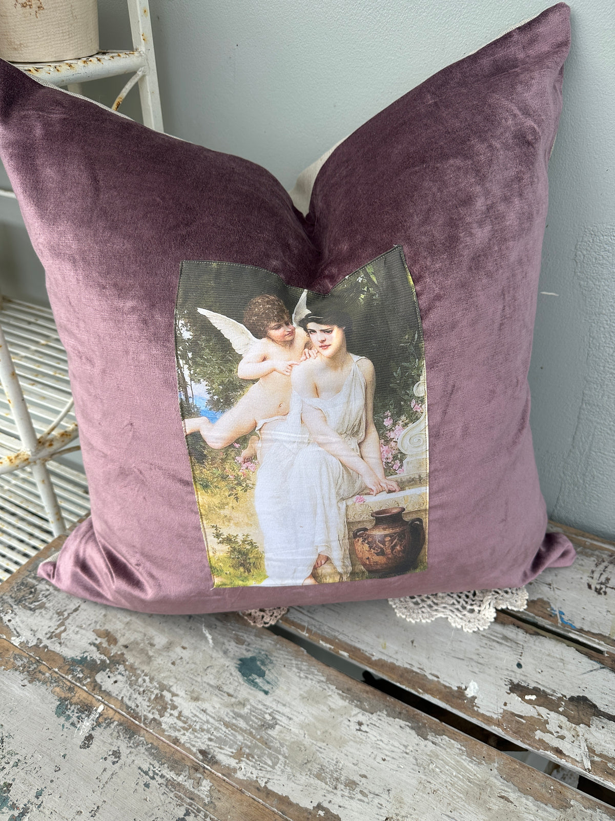 Velvet Cushion Heather Woman w Angel XL II The Villa Collection