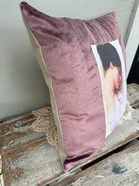 Velvet Cushion Heather Bowing Woman II The Villa Collection