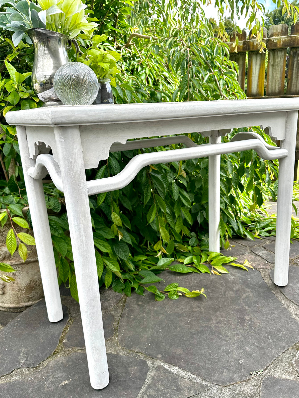 Chunky hall table in white rustic paintwork with tile decoupage top NZ