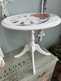 Wine table white with roses and clock