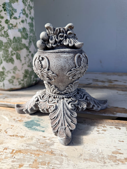 Finial hand painted heavy
