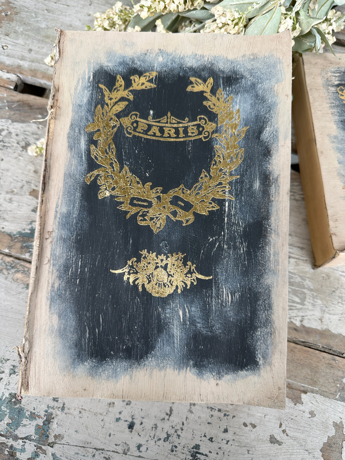 Fusion cast iron Black & Gold Reworked decorative Book 