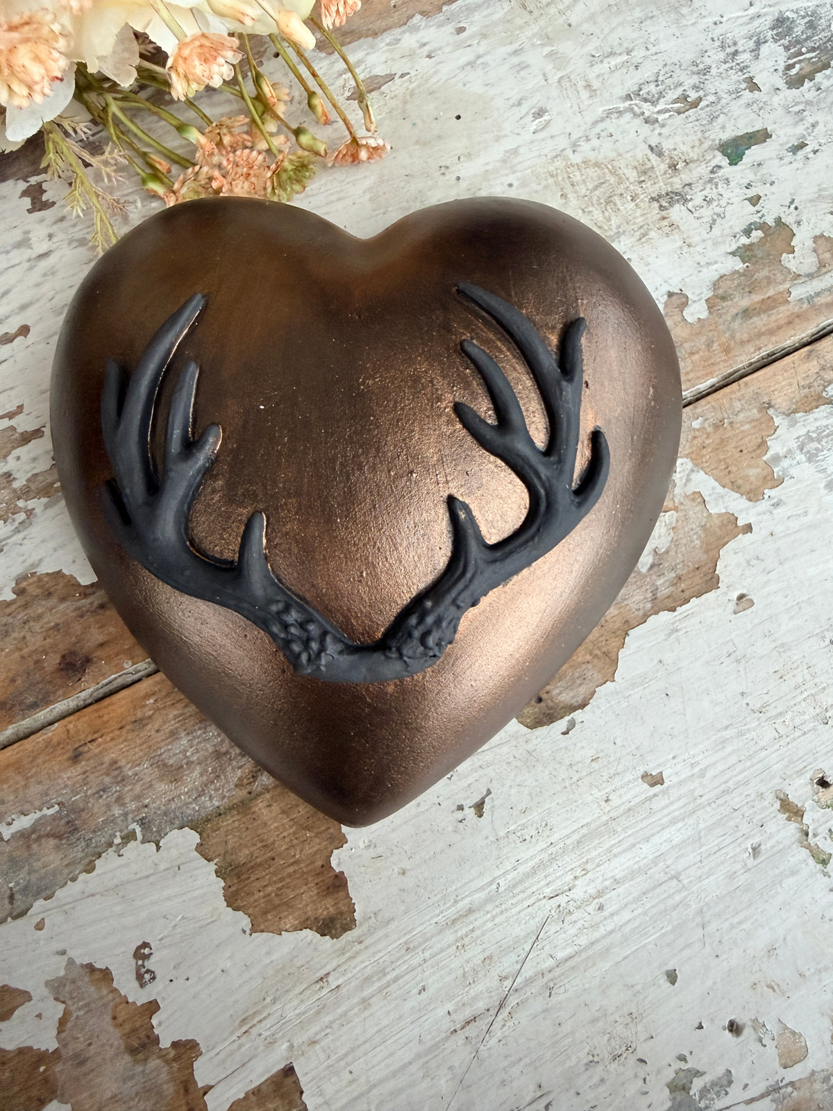Wall heart Antlers Burnished Bronze