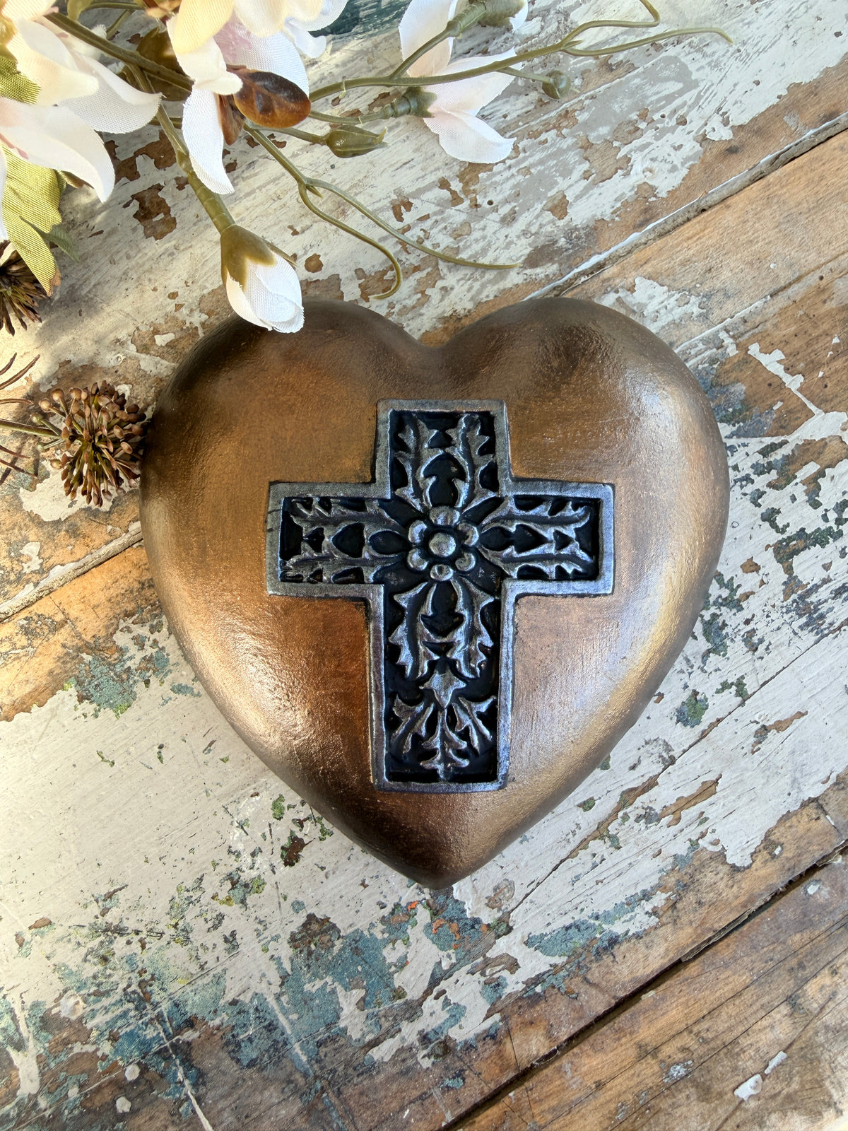 Wall heart Bronzed Cross