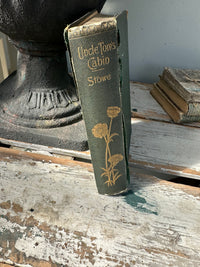 Book Vintage Green w Gold pages