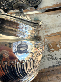 Silverware Tea Pot w embossing