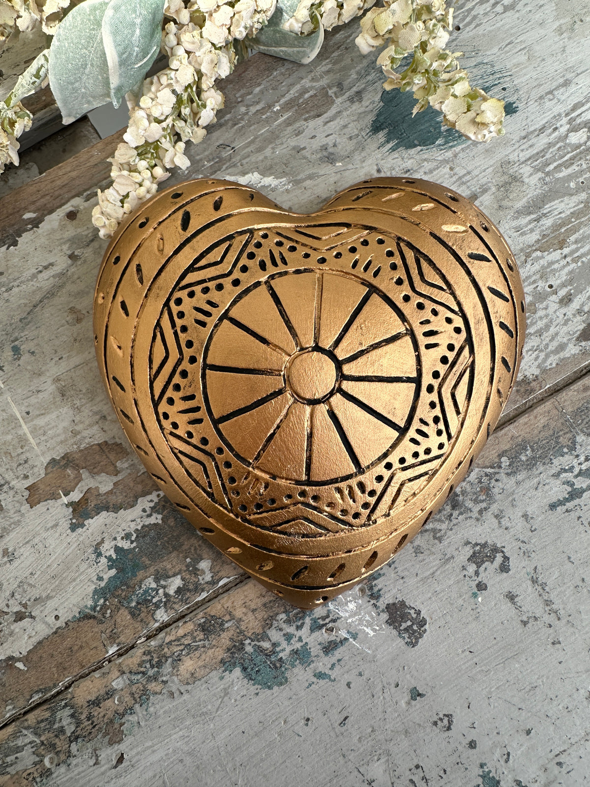 Wall heart Aged Bronze Sun