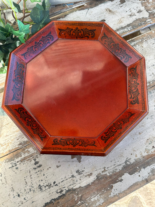 Wooden octagonal riser pedestal