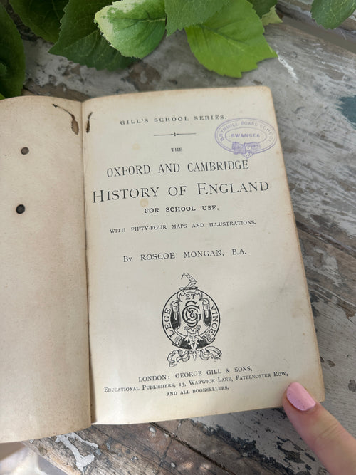 Vintage Book Gill's Oxford & Cambridge History
