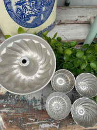 Aluminum vintage Bundt tin collection