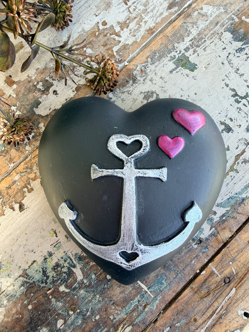 Wall heart Ash Anchor