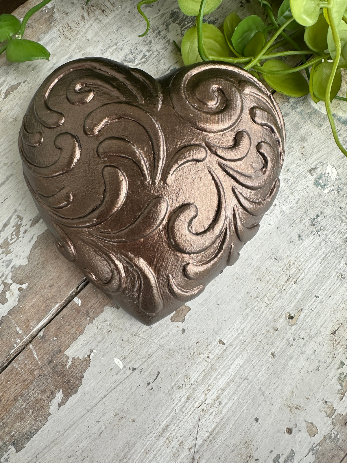 Wall heart Burnished Swirls