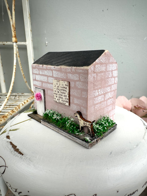 Handmade Houses pink series Dog garden