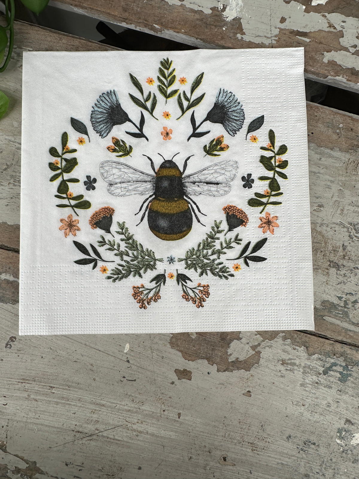 Bee Circle Napkin for Decoupage