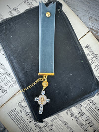 Decor prayer beads grey ribbon rosary