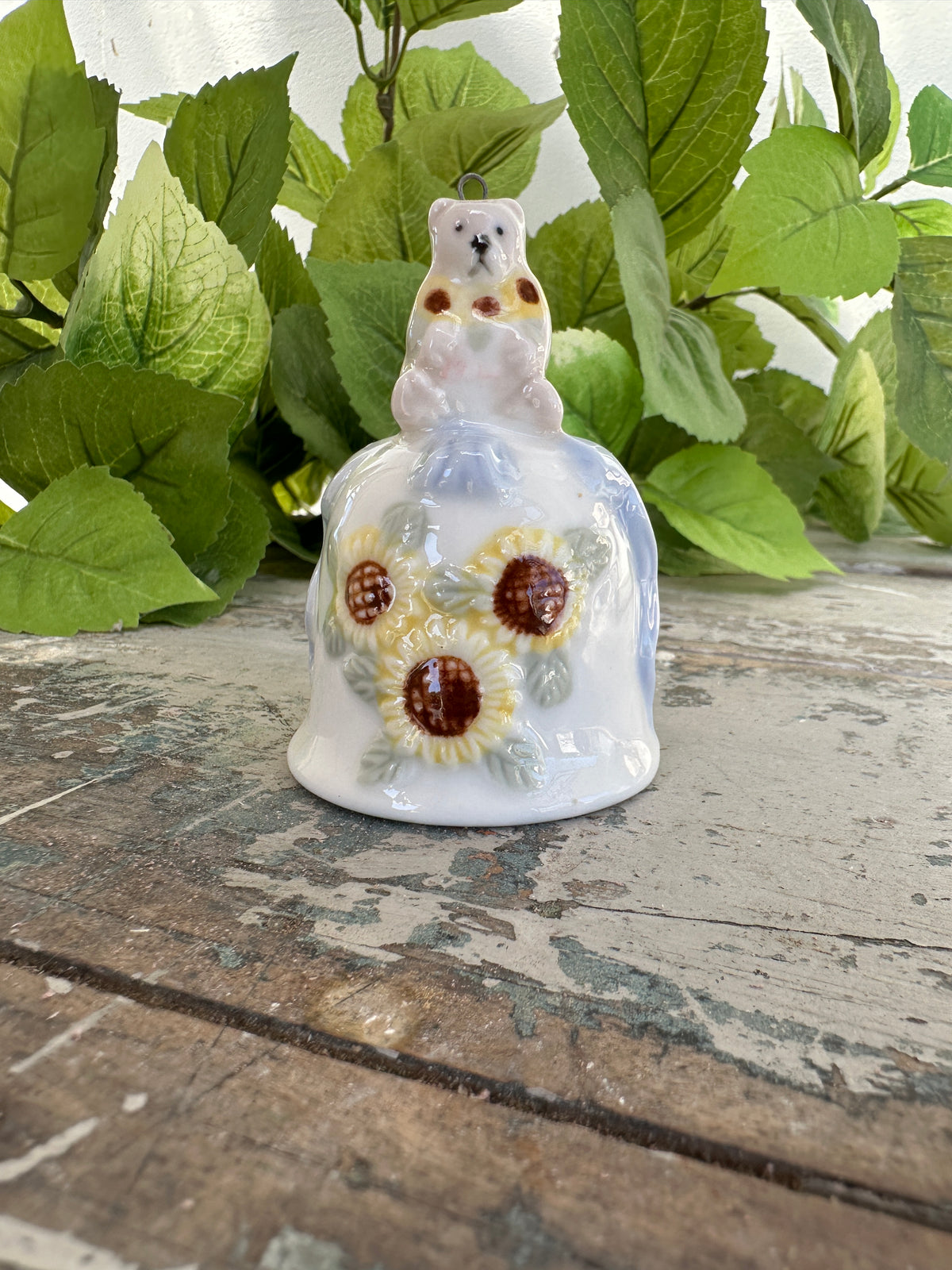 Bell w sunflowers and bear