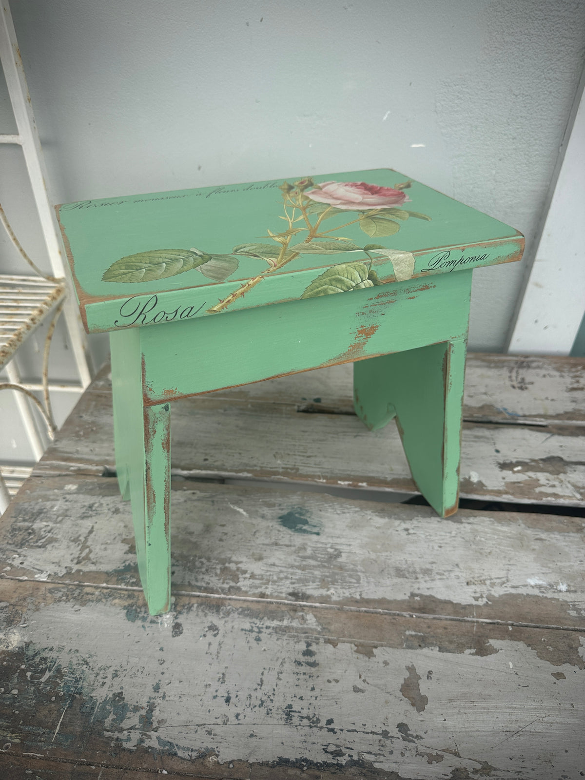 Bright Green wood riser stool with IOD roses TRANSFER 