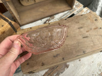 Pink glass bowl with engraving
