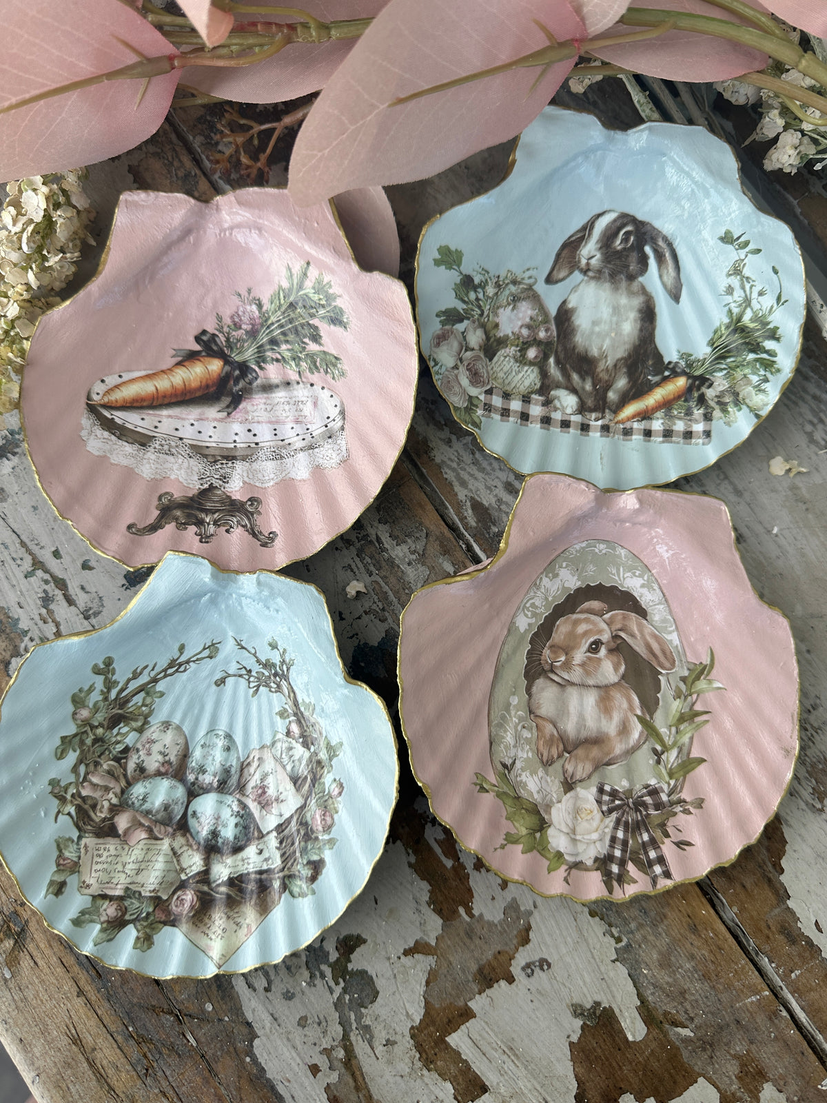 Easter shell trinket dish