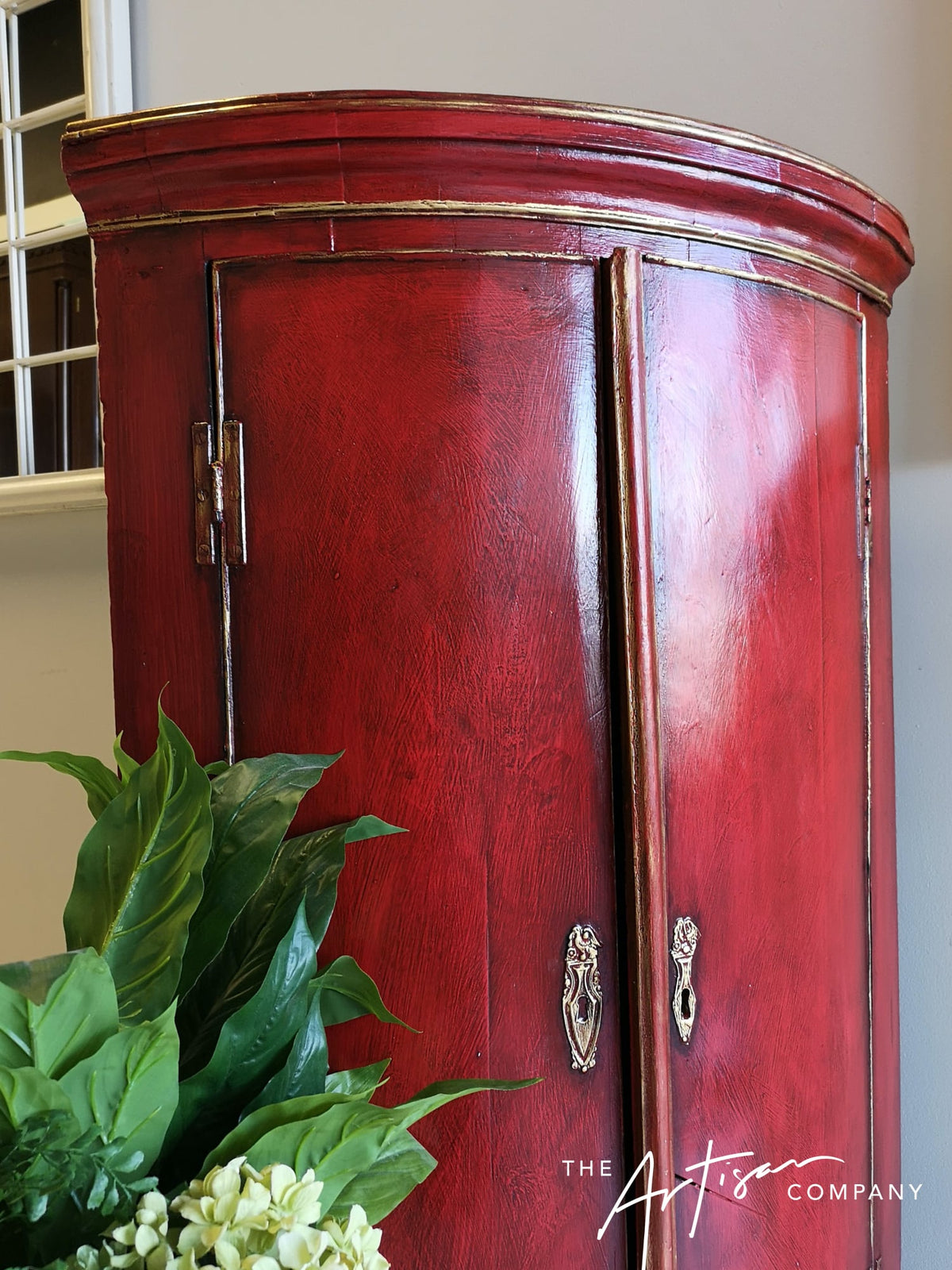 Ruby Glass Premium Chalk Paint w carbon black wash