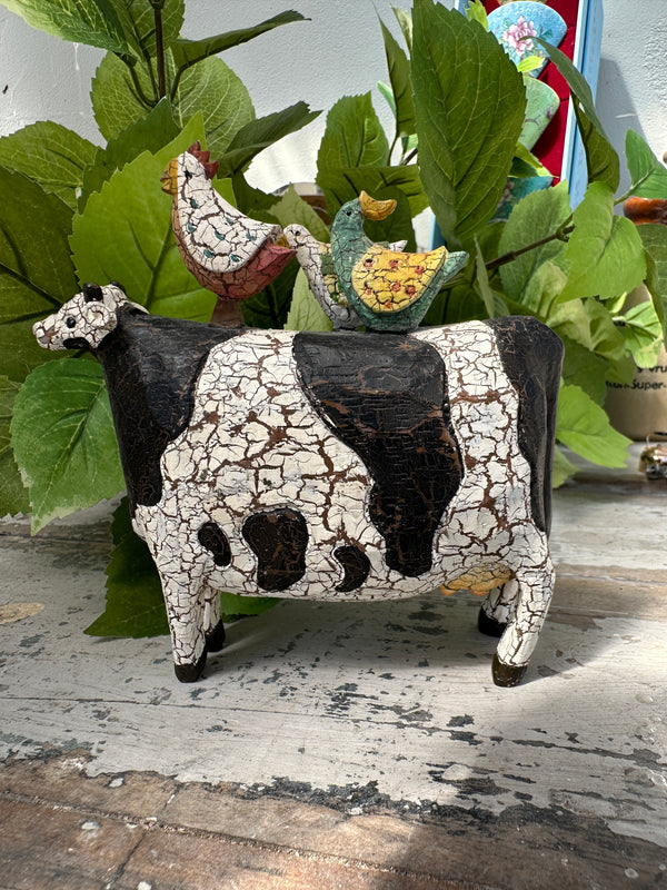 Cow with chickens decor