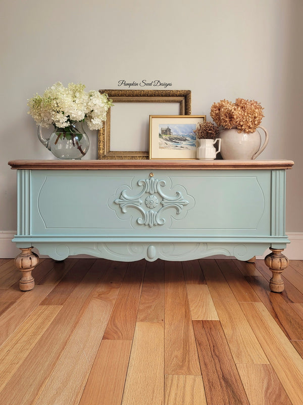 French Eggshell Fusion Mineral Paint