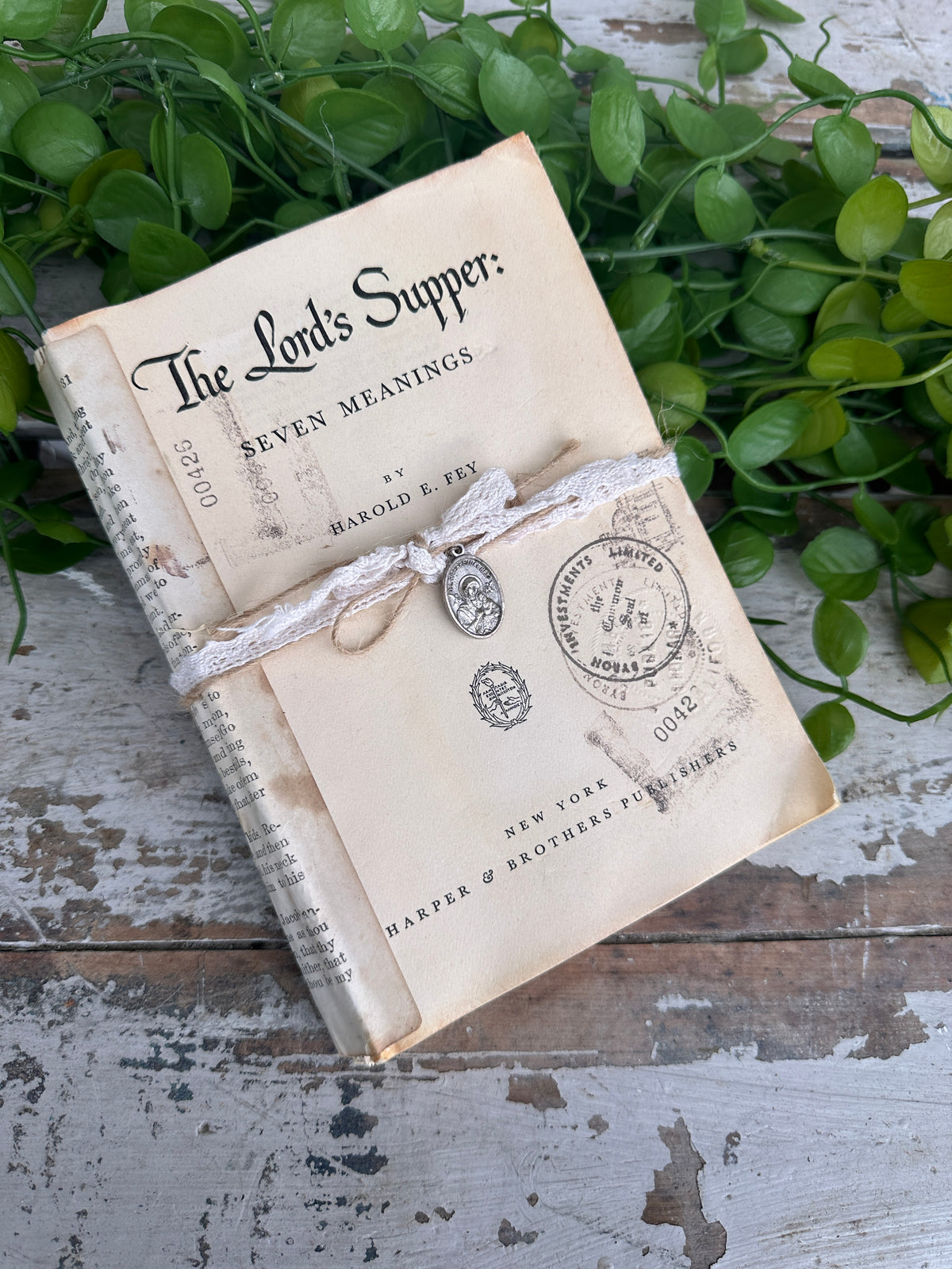 Book Stack The Lord's Supper