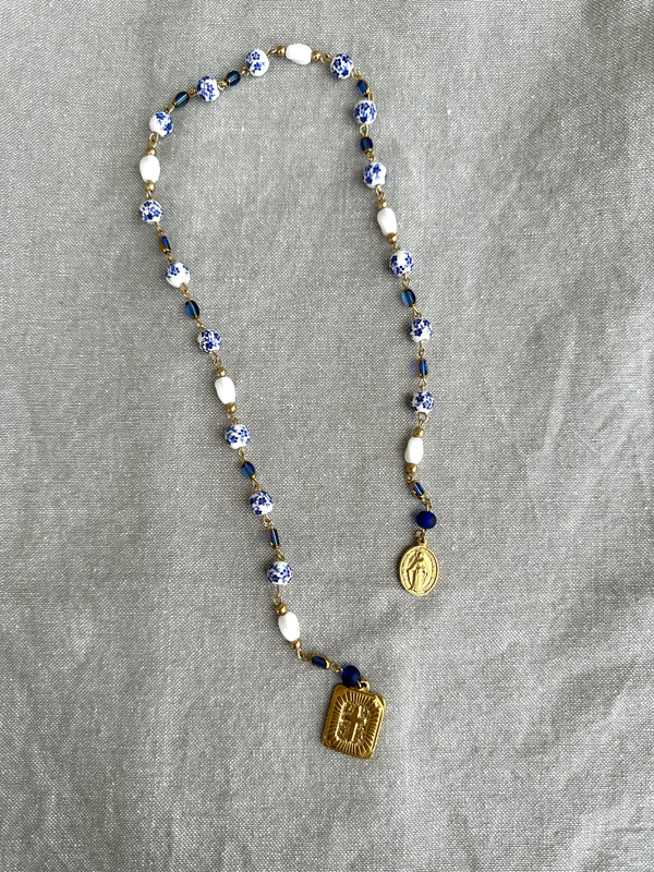 Decor prayer beads Blue & White