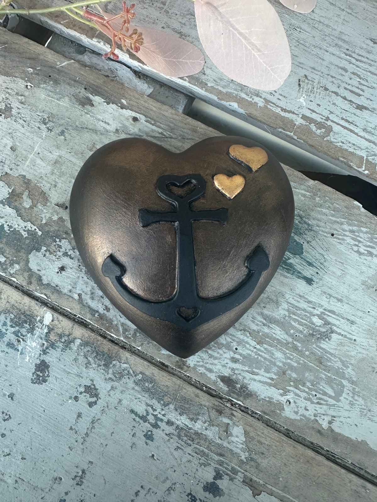 Wall heart Burnished Bronze anchor