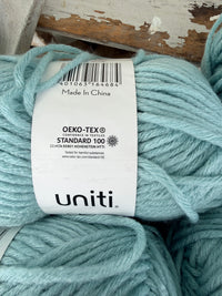 Uniti Chunky Yarn Green x 4 ball