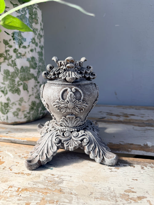 Finial hand painted heavy