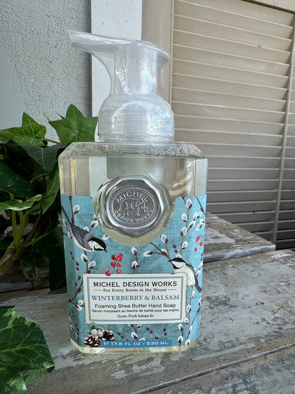 Foaming Soap Winterberry & Balsam michel design works