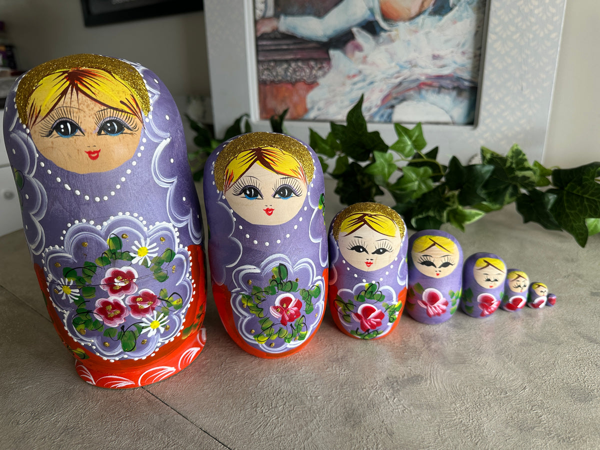 Set of 8 Purple Nesting Dolls