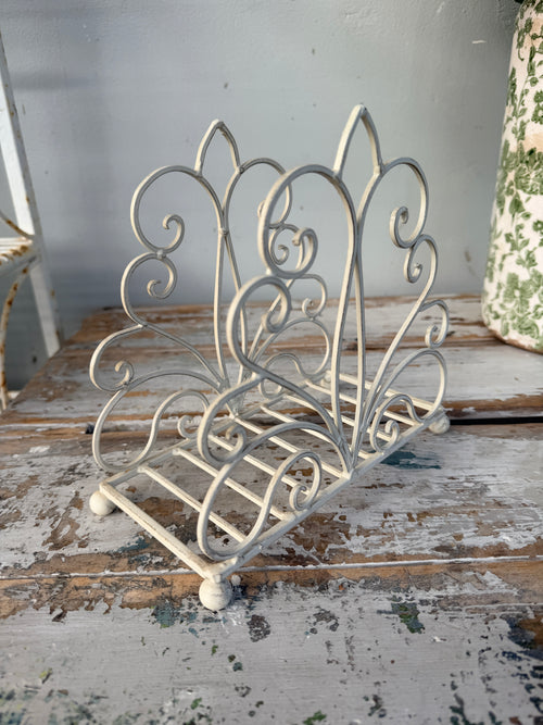 Metal picture or book upright holder in antique white