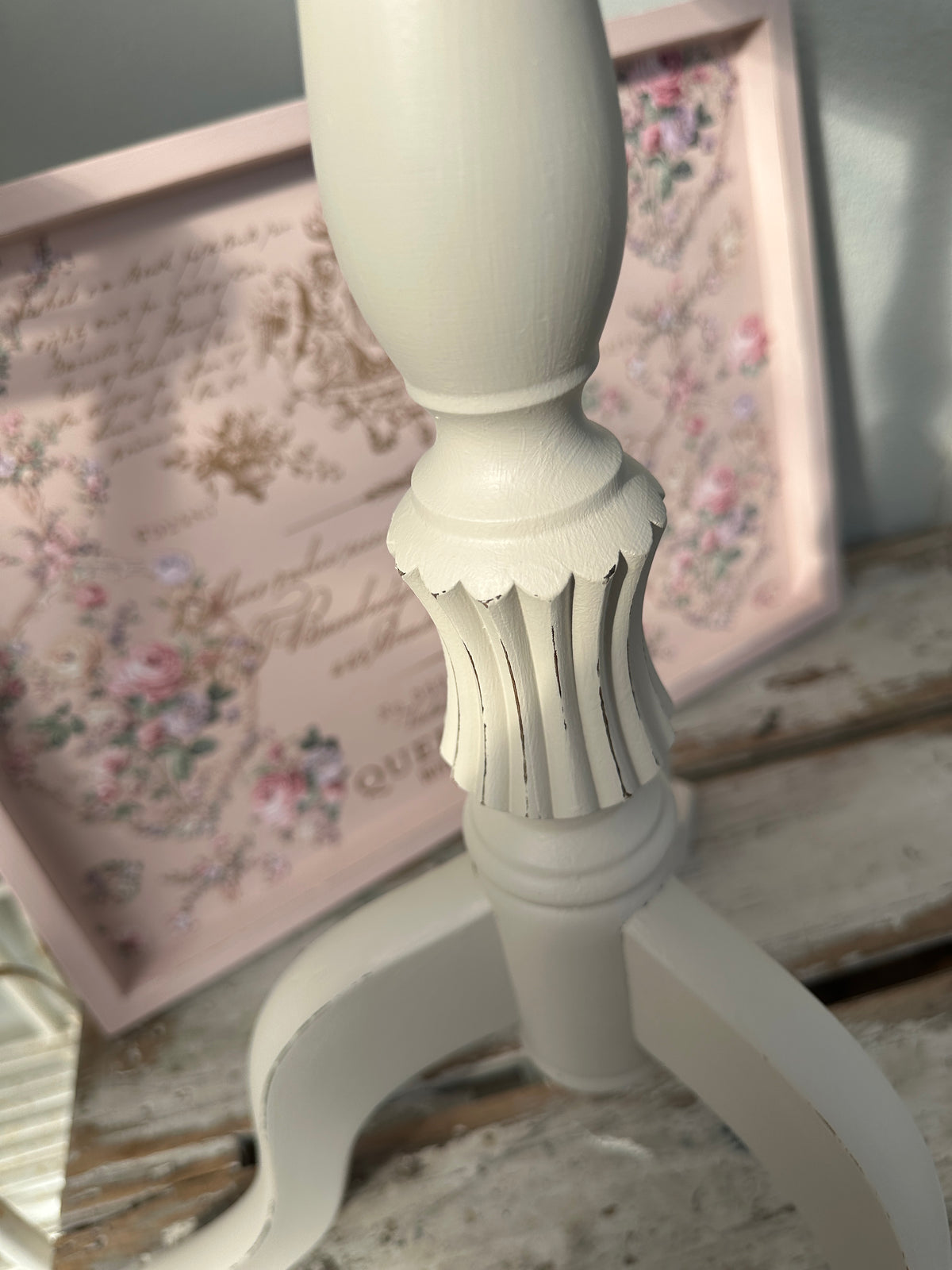 Wooden Stand Floral words