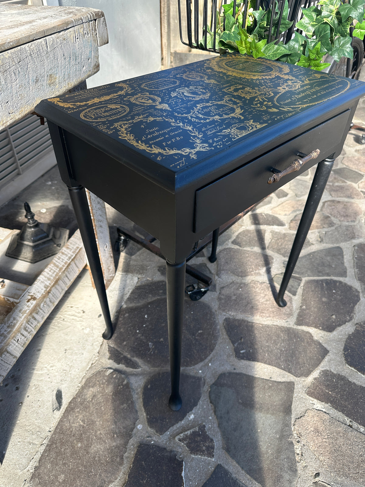 Black & Gold side table