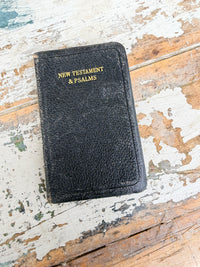 New Testament & Psalms Vintage small Black book