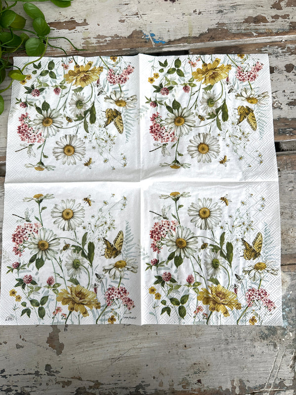 Daisy Butterfly Napkin for Decoupage