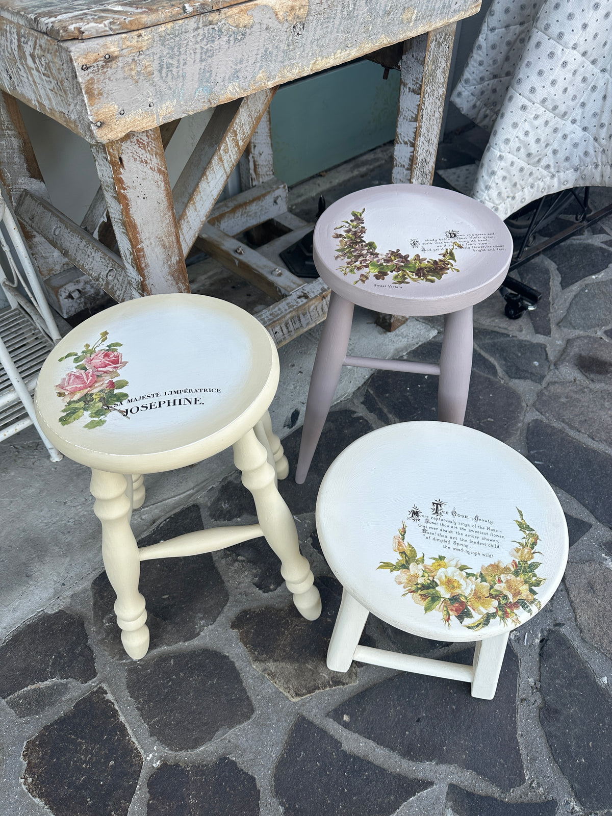 Stool table French Cream & Floral