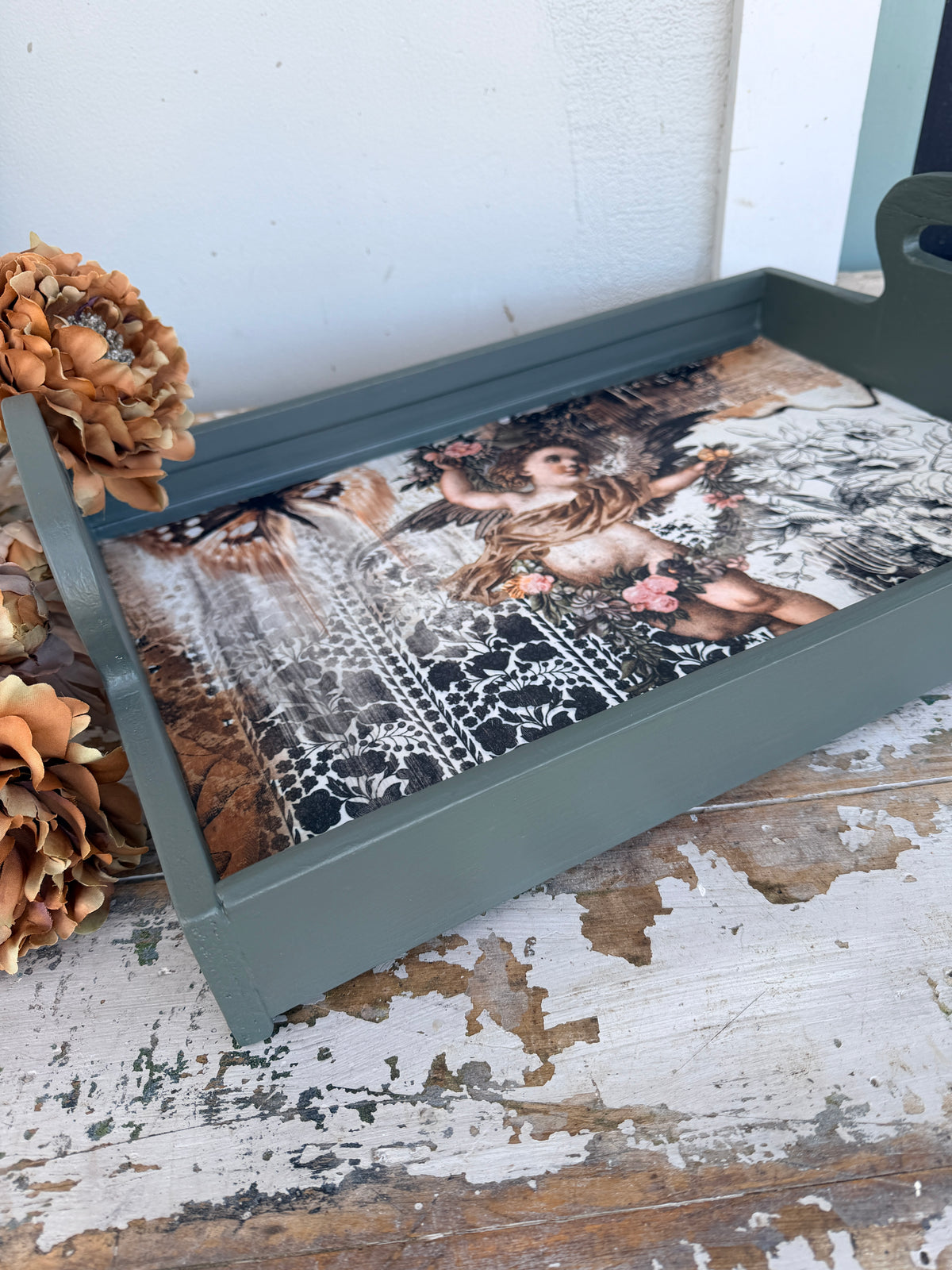 Wooden Tray in Everett