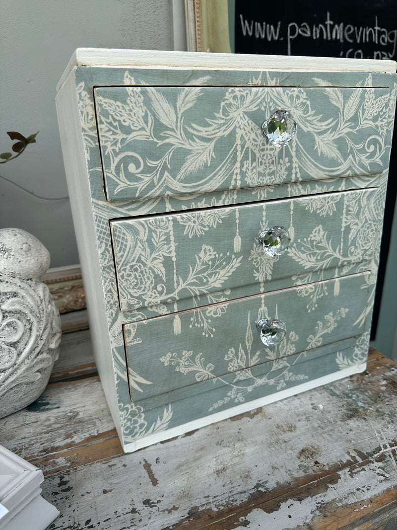 White Mini drawers with Mint BM Lace decoupage front - painted ex the PMV studio