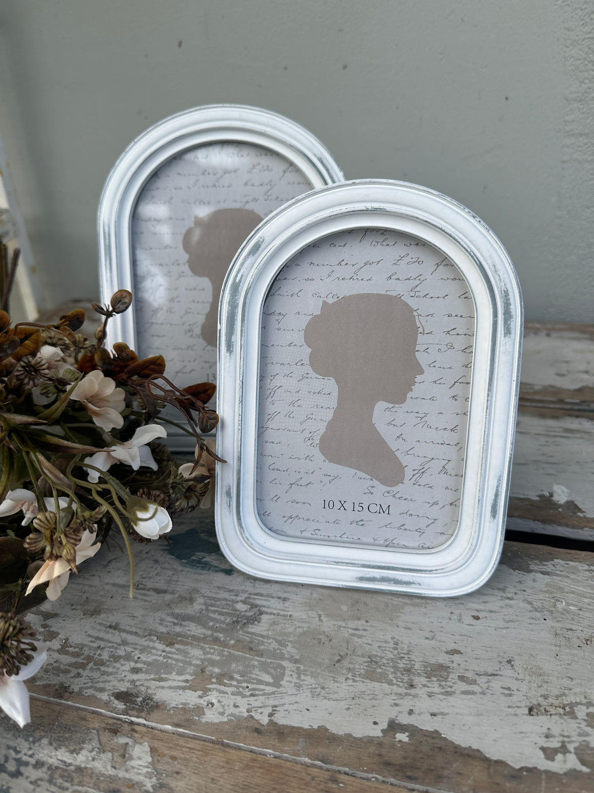 White Distressed Arch Photo Frame Rectangle 5x7
