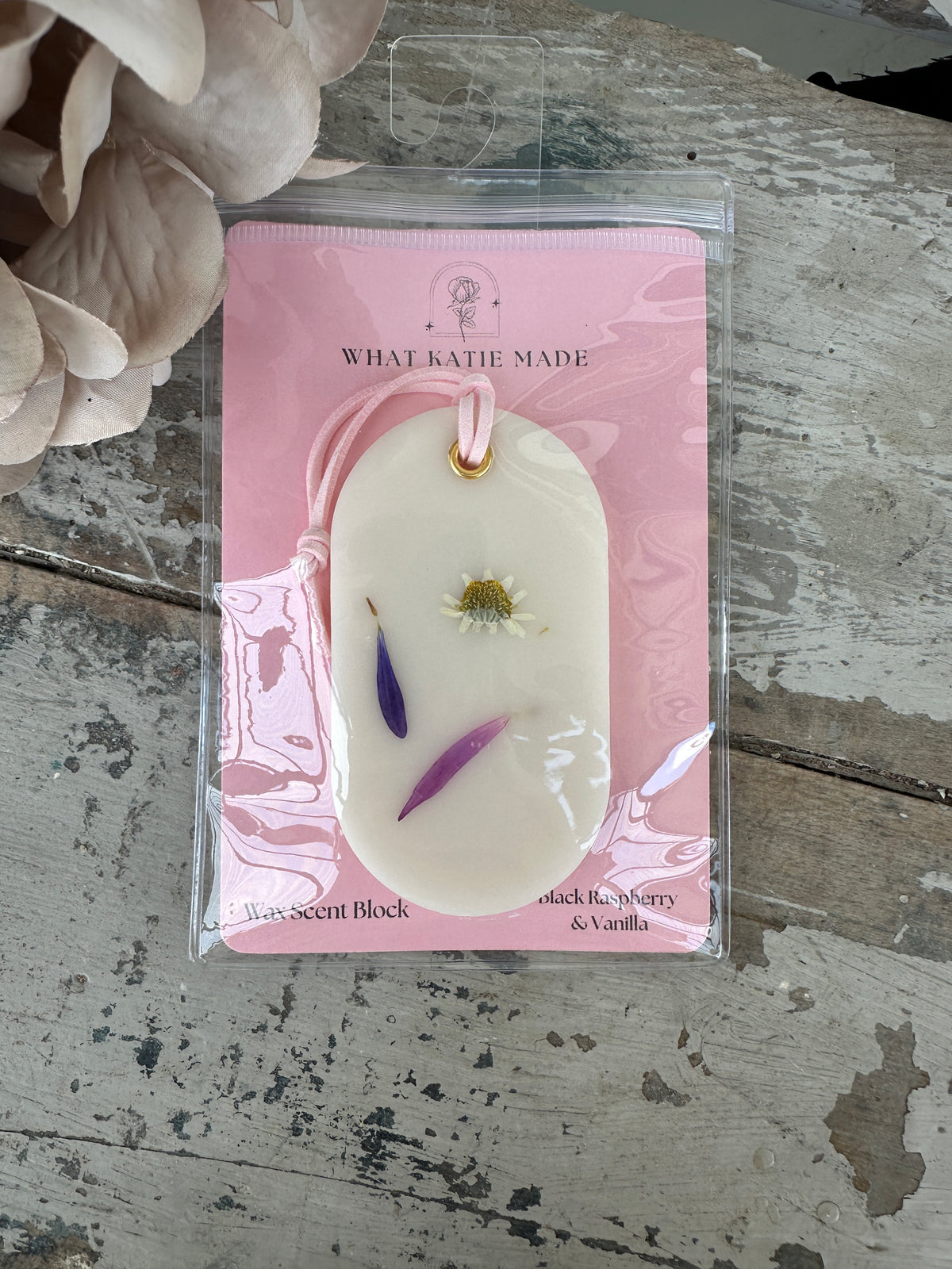 Hanging Wax Scent Block hanging Black Raspberry & Vanilla