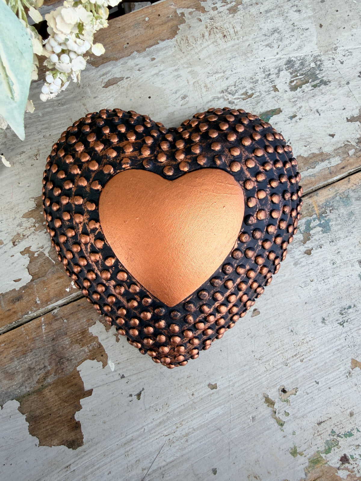 Wall heart Copper buttons