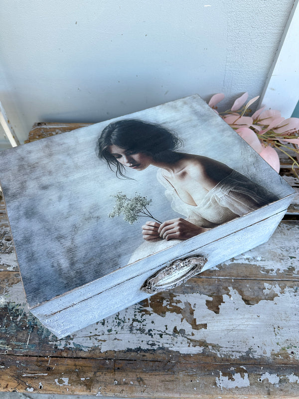 Elouise Mulberry Decoupage Paper on a wooden box